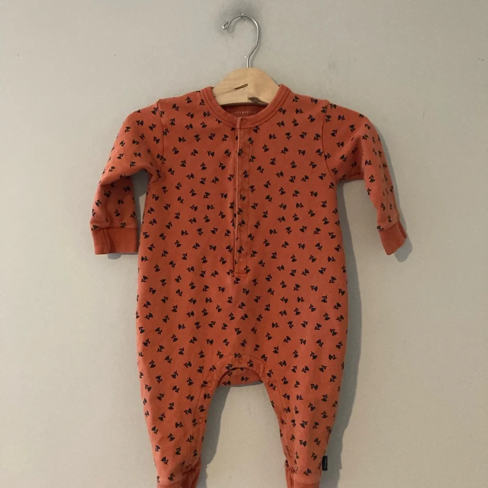 $27 ADD ON tinycottons long-sleeve‎ floral romper 12M Zara Kyte Baby Rylee +Cru